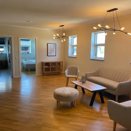 Sus Flat 6 Appartement *